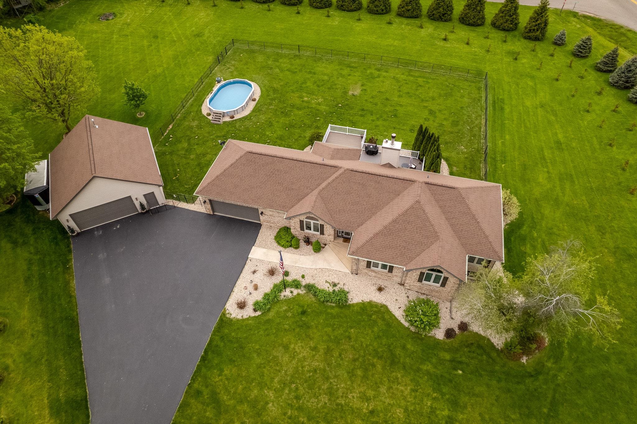 32 Shadow Ridge Lane Rockford, IL 61107 - Photo 10 of 62 Gallery Image 10