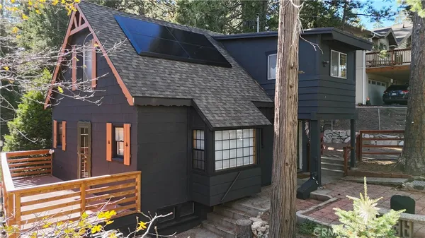 $379,000 | 610 Club House Drive, Twin Peaks, CA 92391