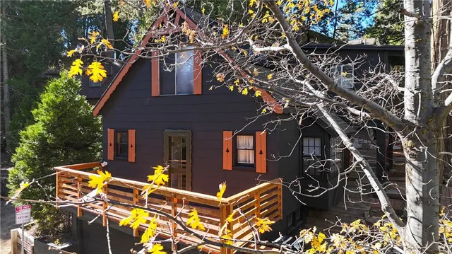 $385,000 | 610 Club House Drive, Twin Peaks, CA 92391