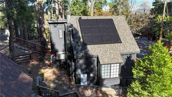 $379,000 | 610 Club House Drive, Twin Peaks, CA 92391