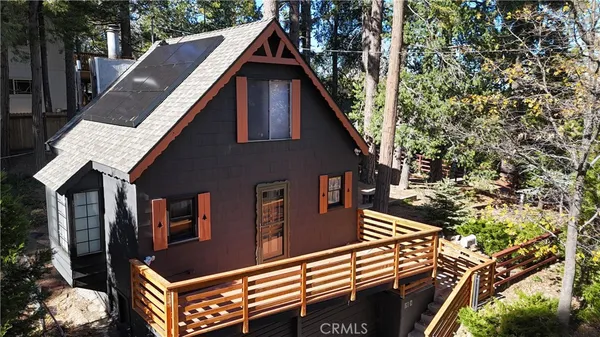 $379,000 | 610 Club House Drive, Twin Peaks, CA 92391