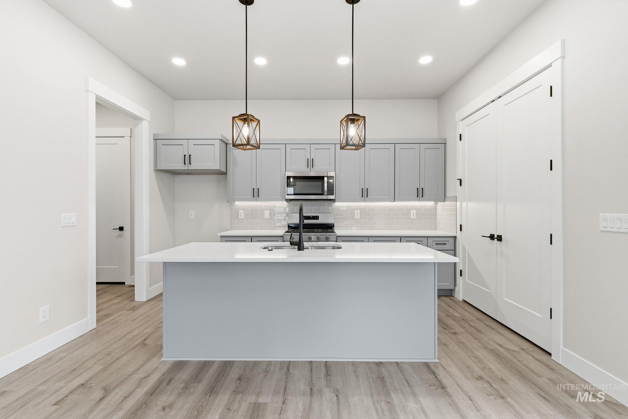 6817 West Ustick Road Boise, ID 83704 - Photo 12 of 37