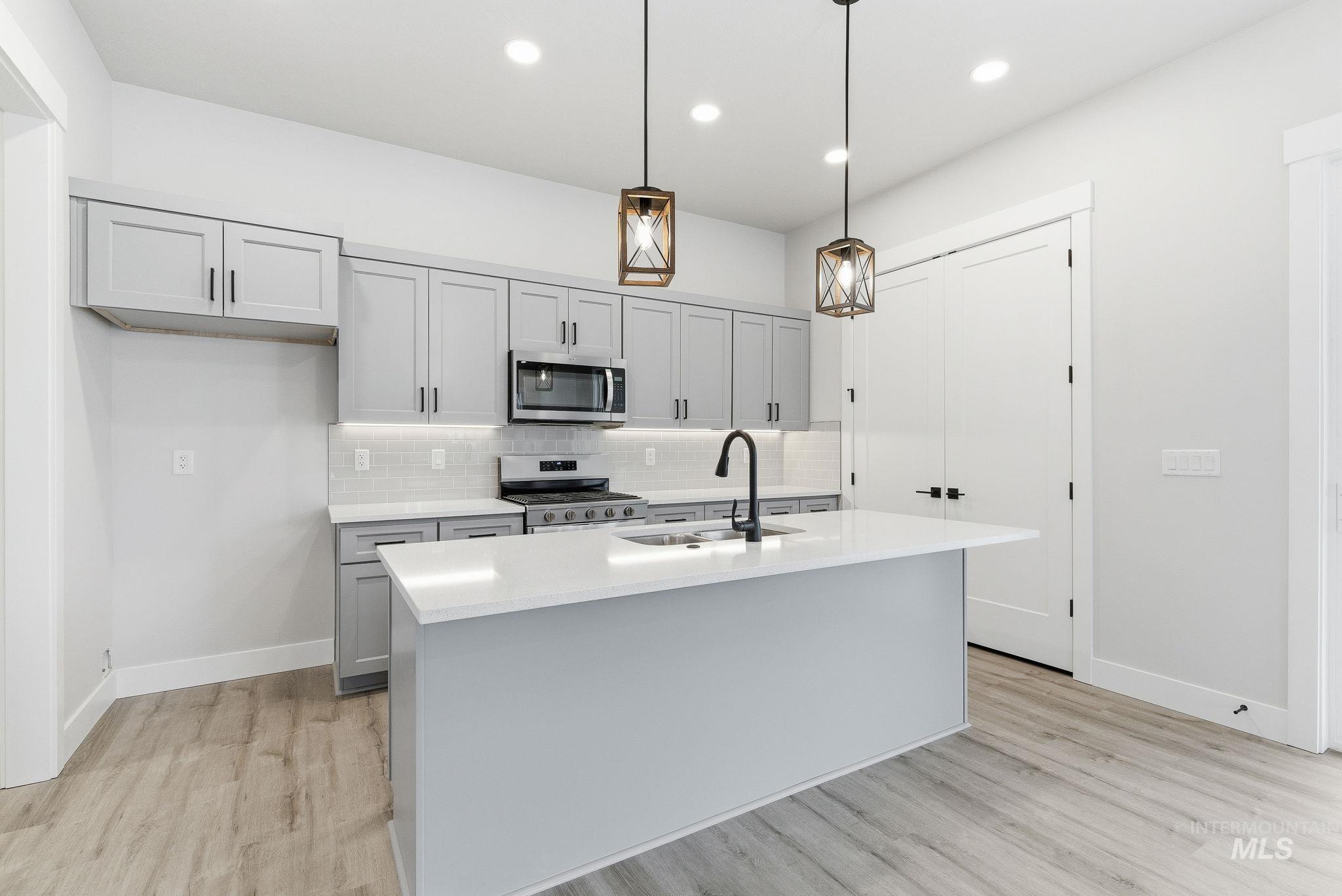 6817 West Ustick Road Boise, ID 83704 - Photo 13 of 37