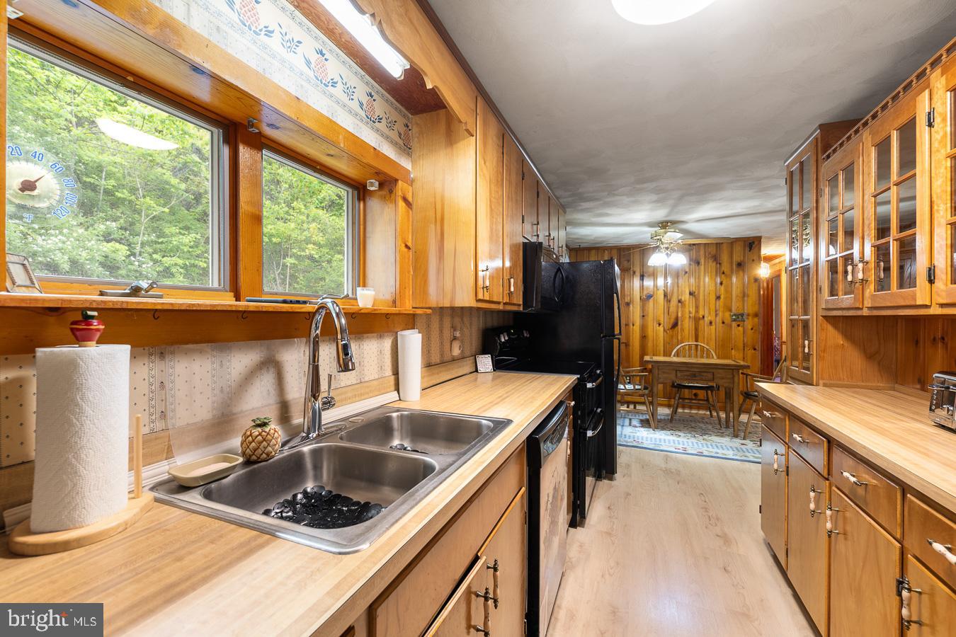 2586 Pine Grove Road Stanley, VA 22851 - Photo 17 of 42