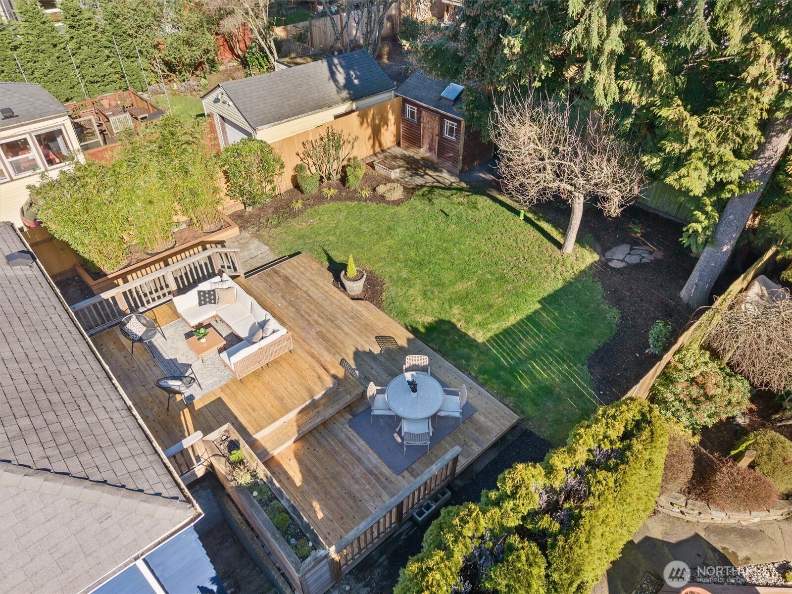 8014 17th Avenue Northwest Seattle, WA 98117 - Photo 32 of 38