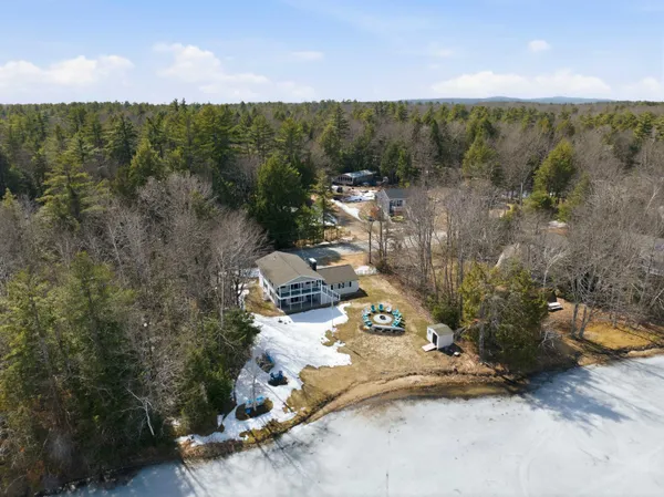 $899,000 | 222 Varney Road, Barnstead, NH 03225