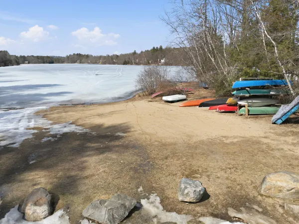 $899,000 | 222 Varney Road, Barnstead, NH 03225