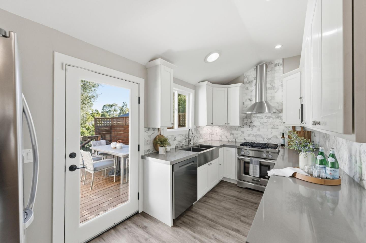 1515 Ridge Road Belmont, CA 94002 - Photo 14 of 37