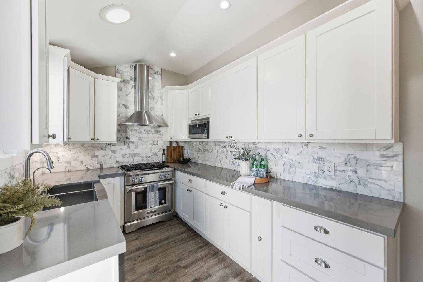 1515 Ridge Road Belmont, CA 94002 - Photo 17 of 37