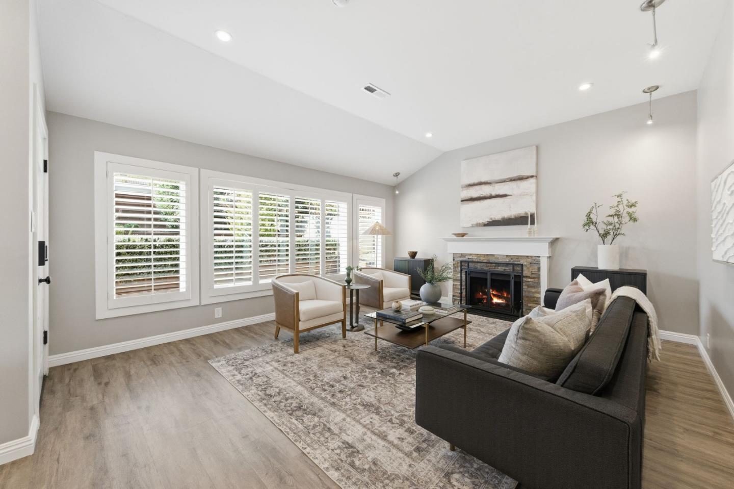 1515 Ridge Road Belmont, CA 94002 - Photo 9 of 37