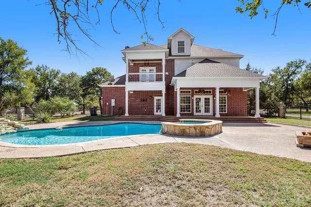 $495,000 | 119 Sugartree Circle, Lipan, TX 76462