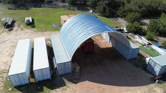 a view of outdoor kitchen and outdoor space