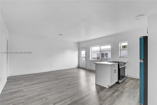 $1,750 | 780 73rd Street, Unit 11, Miami Beach, FL 33141