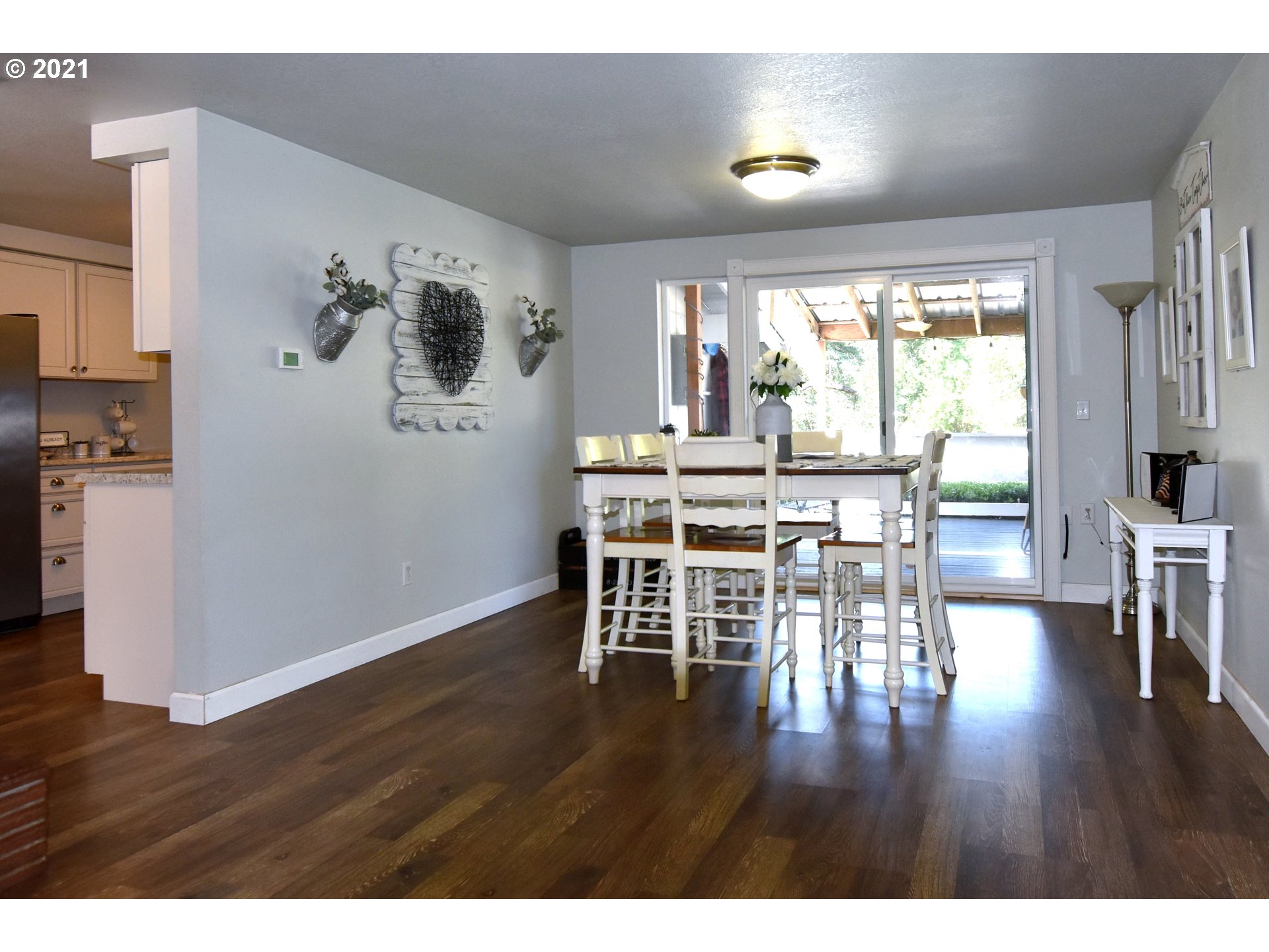 92840 Paschelke Road Marcola, OR 97454 - Photo 9 of 30 Gallery Image 9