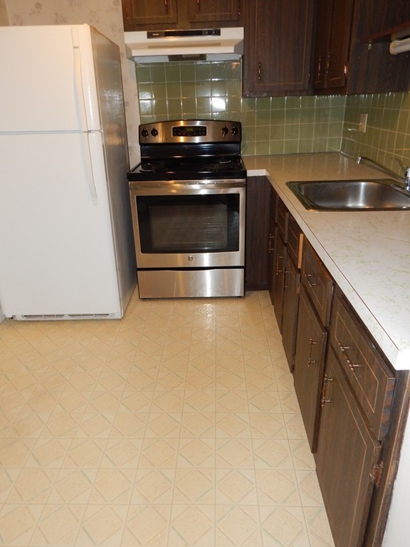 259 Boston Post Road East, Unit 5 Marlborough, MA 01752 - Photo 14 of 25 Gallery Image 14
