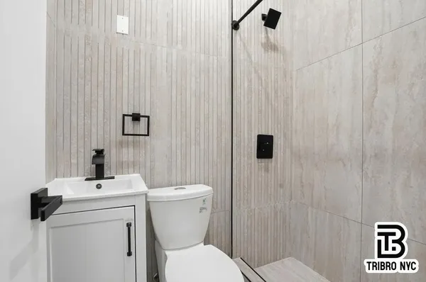 $4,100 | 1858 Putnam Avenue, Unit 3R | Ridgewood