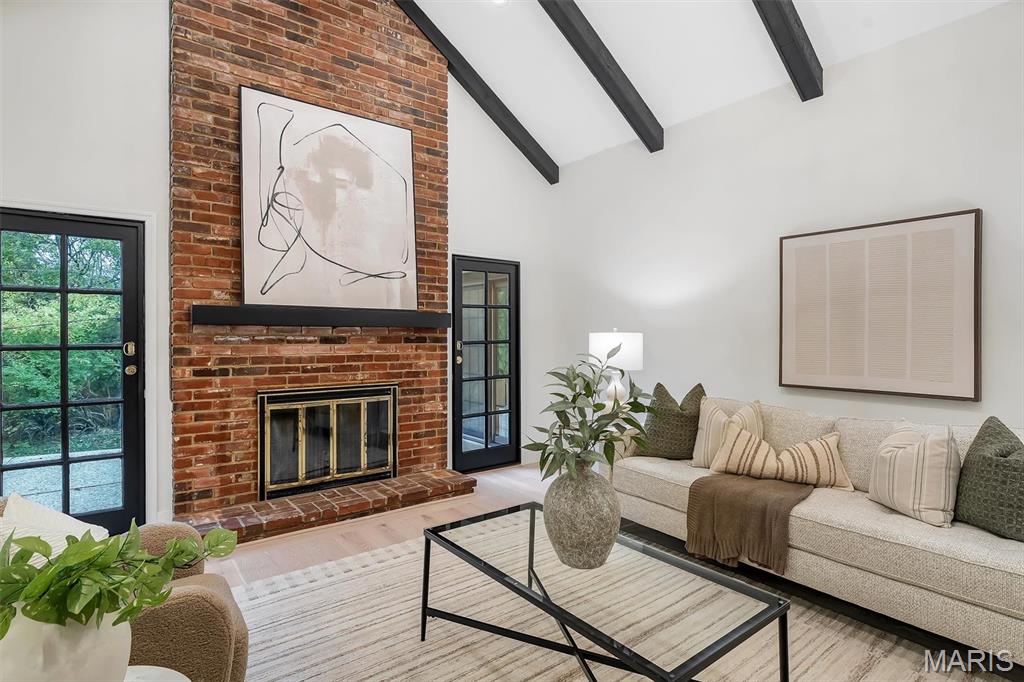 10656 Ladue Road St. Louis, MO 63141 - Photo 11 of 59 Gallery Image 11