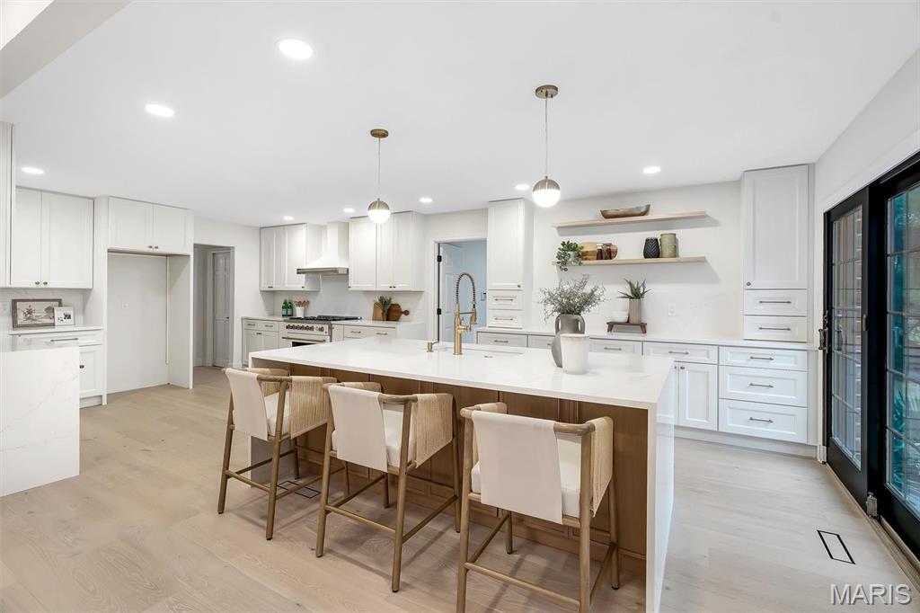 10656 Ladue Road St. Louis, MO 63141 - Photo 13 of 59 Gallery Image 13