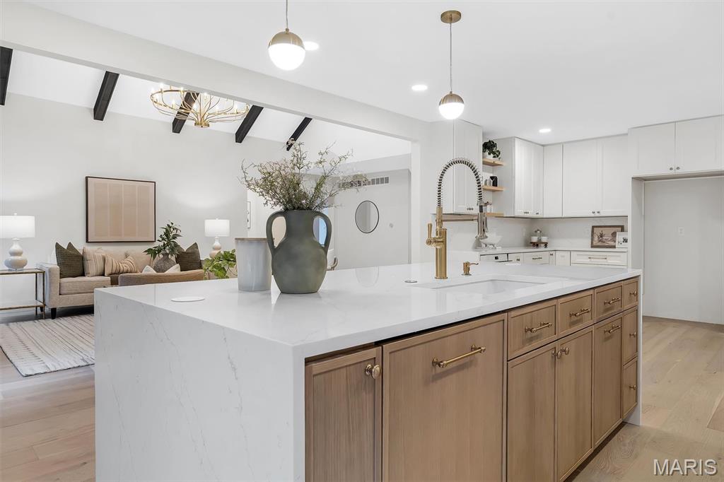 10656 Ladue Road St. Louis, MO 63141 - Photo 20 of 59 Gallery Image 20
