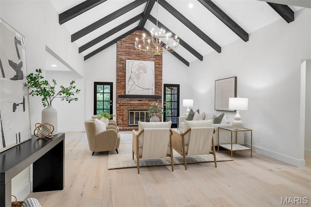 10656 Ladue Road St. Louis, MO 63141 - Photo 8 of 59 Gallery Image 8
