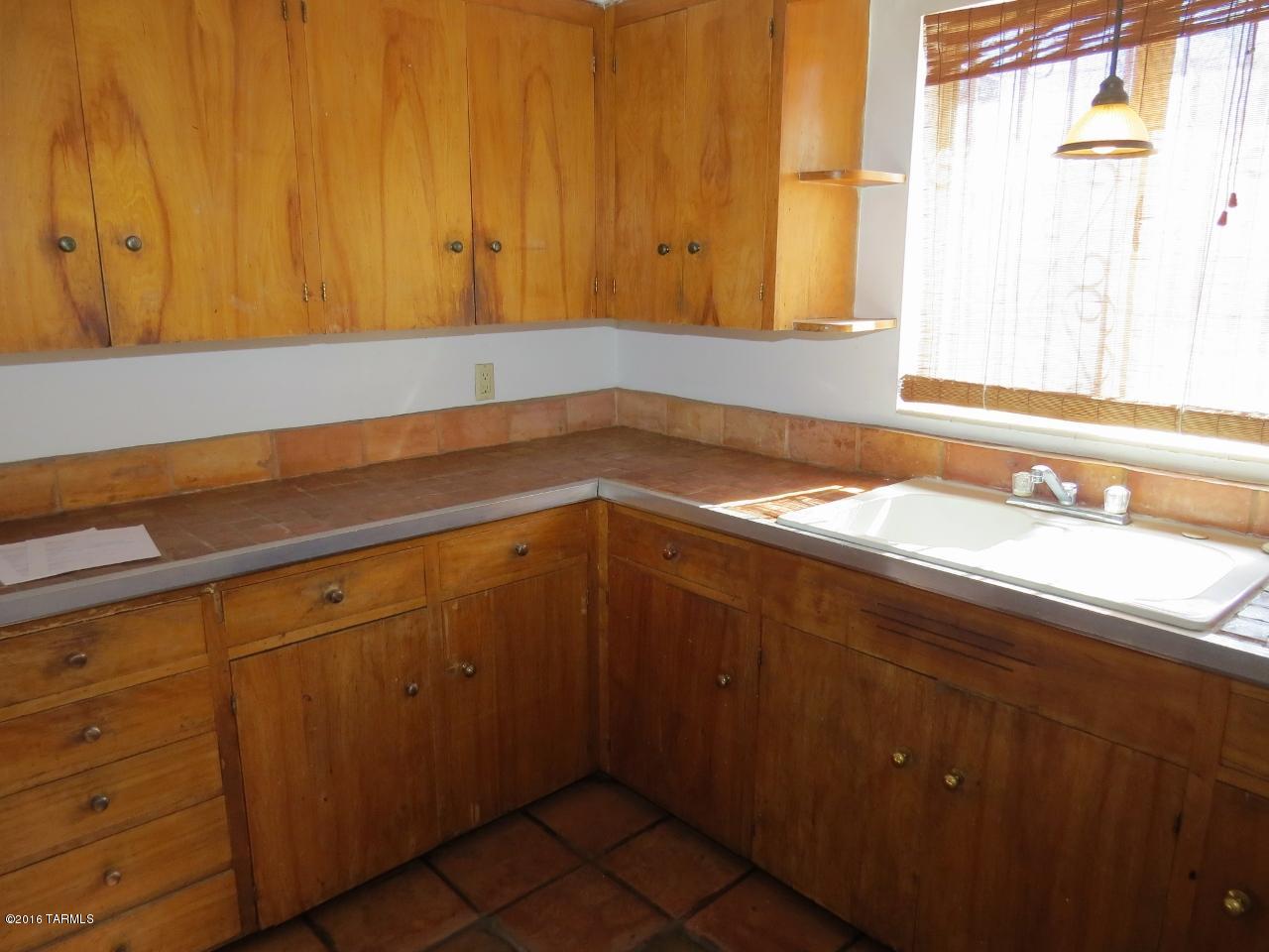 1102 East Fort Lowell Road Tucson, AZ 85719 - Photo 6 of 16