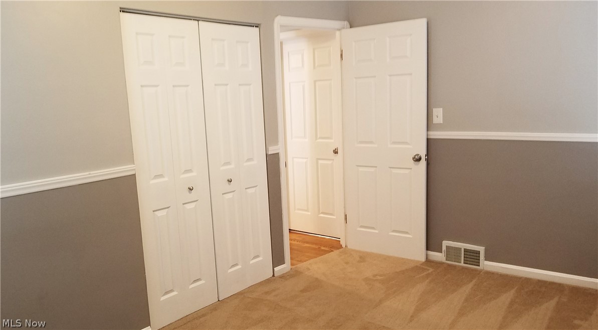 6448 South Canterbury Road Parma, OH 44129 - Photo 11 of 22
