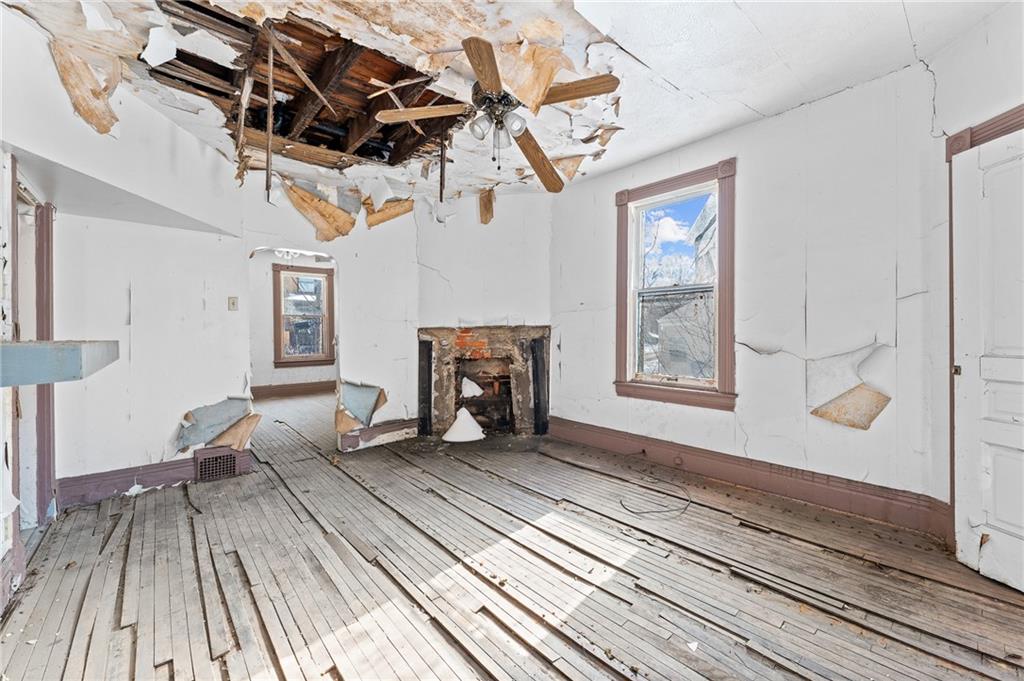 2417 Osgood Street Pittsburgh, PA 15214 - Photo 18 of 28