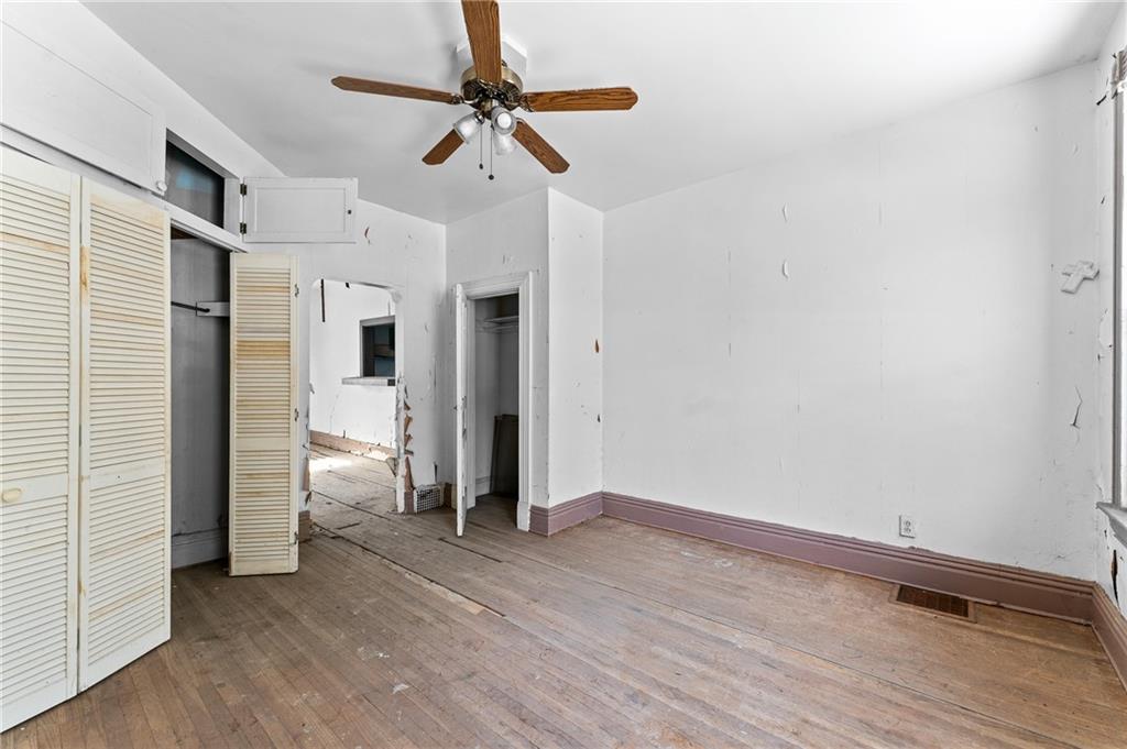 2417 Osgood Street Pittsburgh, PA 15214 - Photo 19 of 28