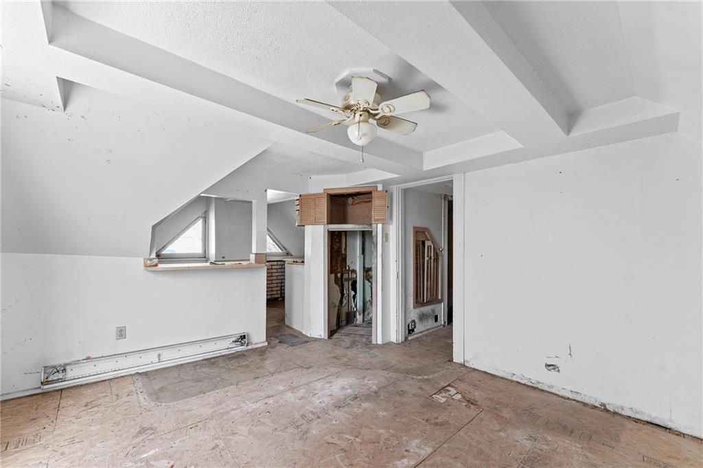 2417 Osgood Street Pittsburgh, PA 15214 - Photo 25 of 28