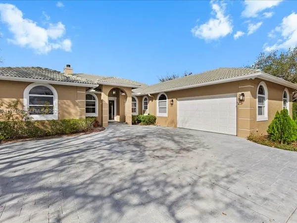 $2,025,000 | 12343 Northwest 19th Street, Plantation, FL 33323