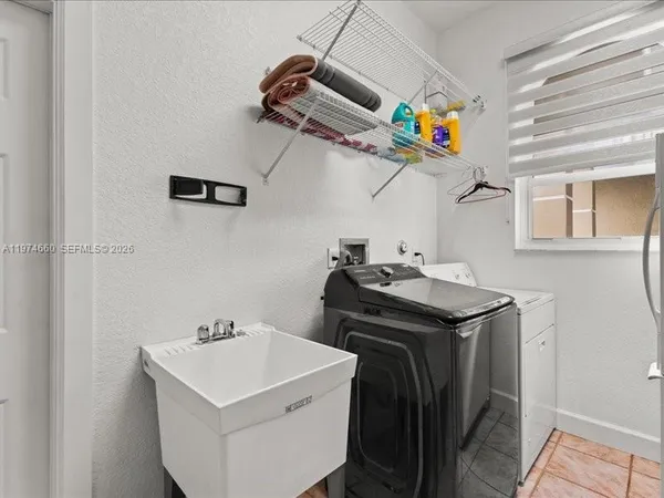 $2,025,000 | 12343 Northwest 19th Street, Plantation, FL 33323