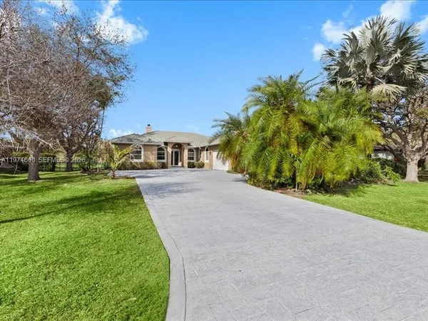 $2,025,000 | 12343 Northwest 19th Street, Plantation, FL 33323