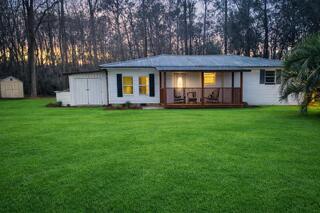 1760 Baggette Road Manning, SC 29102 - Photo 1 of 15 CC88E7AD-41CC-4114-B5F7-1820BFBC66F8