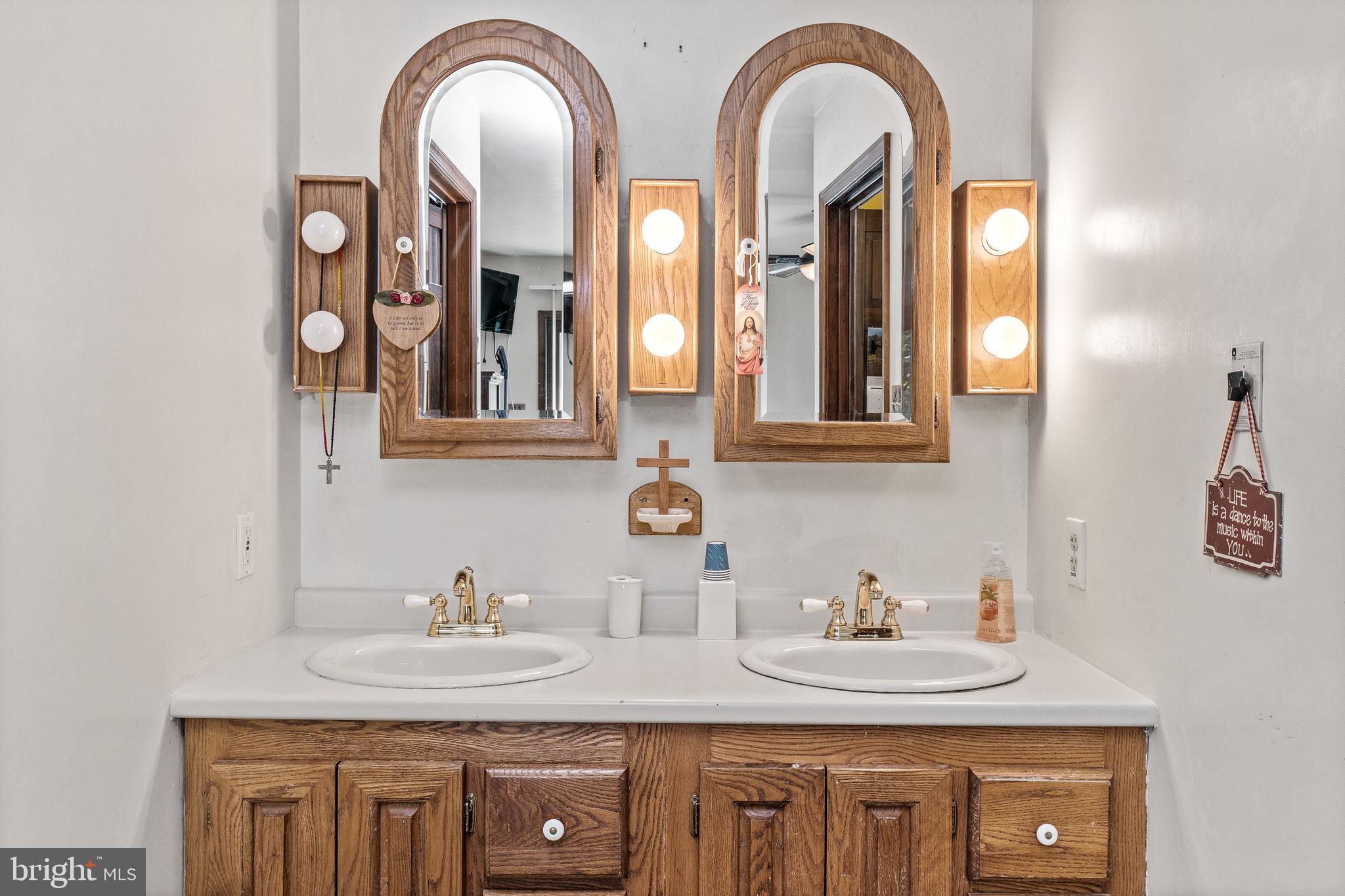 35 Dutchtown Road Voorhees, NJ 08043 - Photo 20 of 37 Gallery Image 20