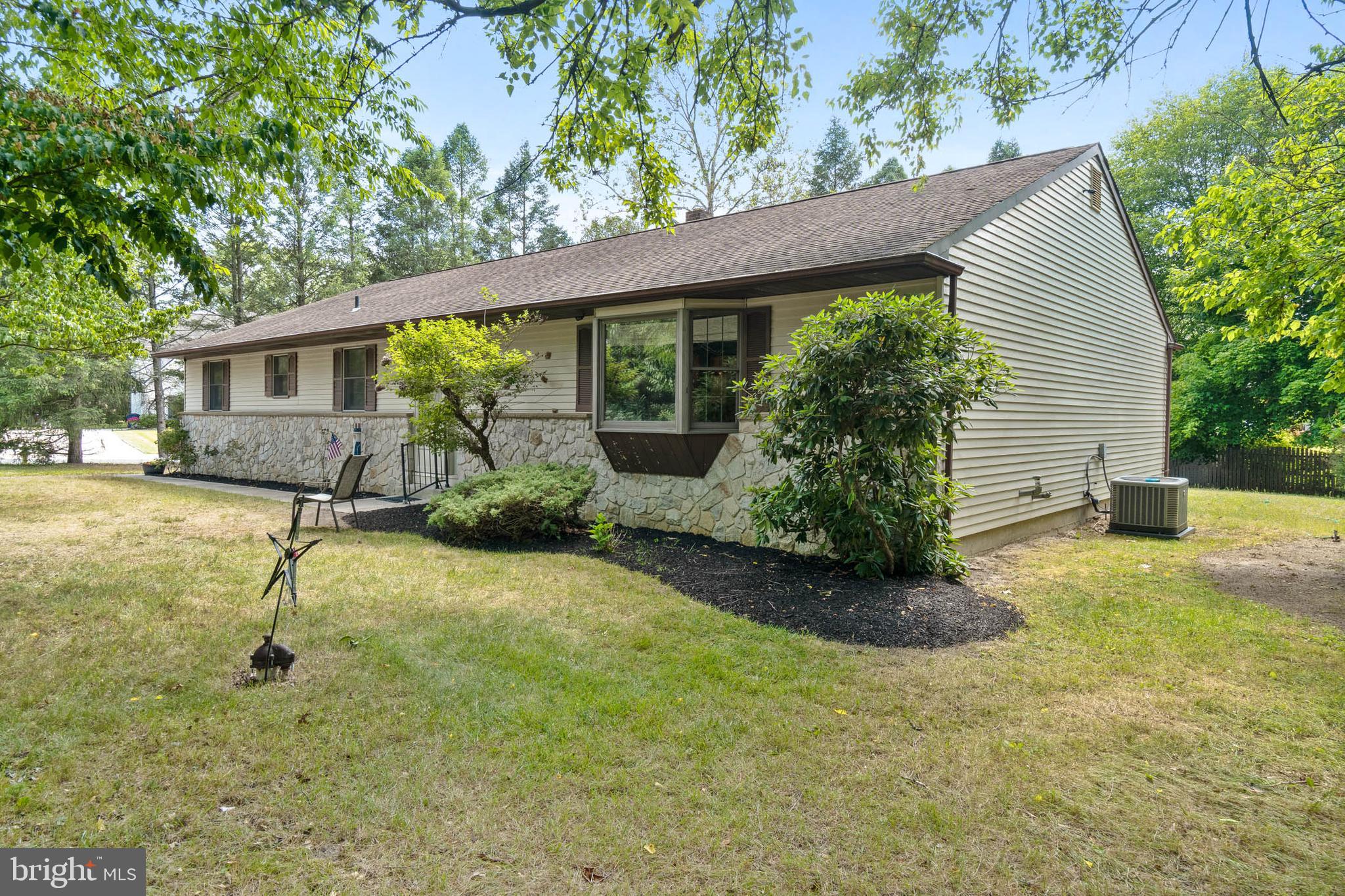 35 Dutchtown Road Voorhees, NJ 08043 - Photo 4 of 37 Gallery Image 4