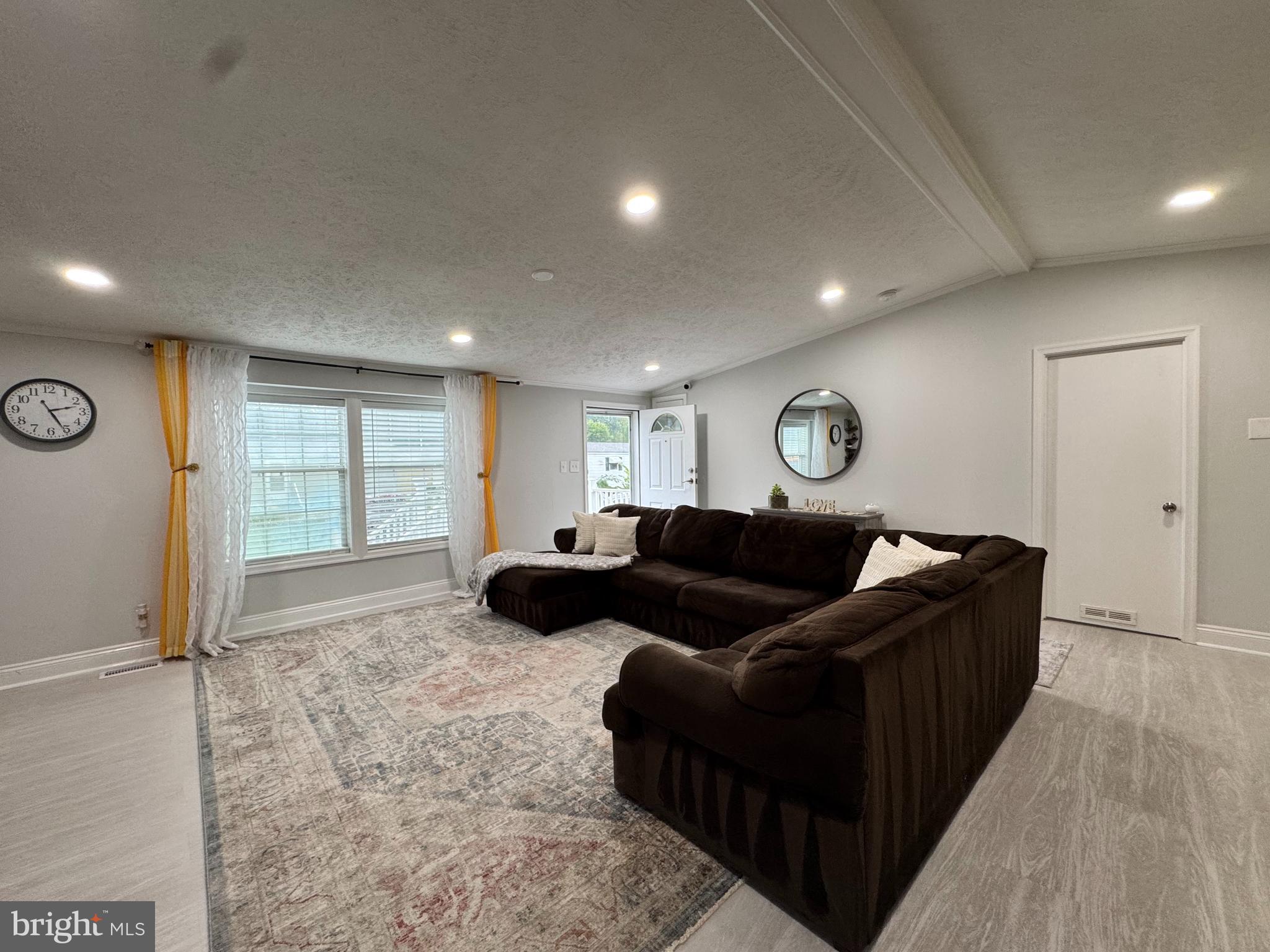 5 Emery Circle Delmar, DE 19940 - Photo 21 of 49 a living room with furniture and a window