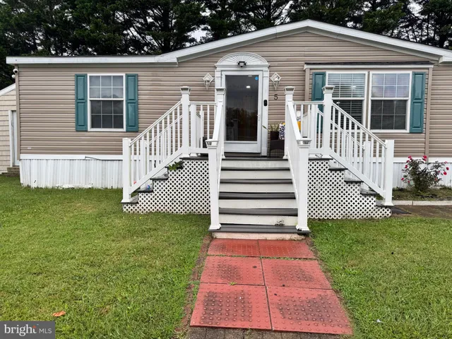 $195,000 | 5 Emery Circle, Delmar, DE 19940