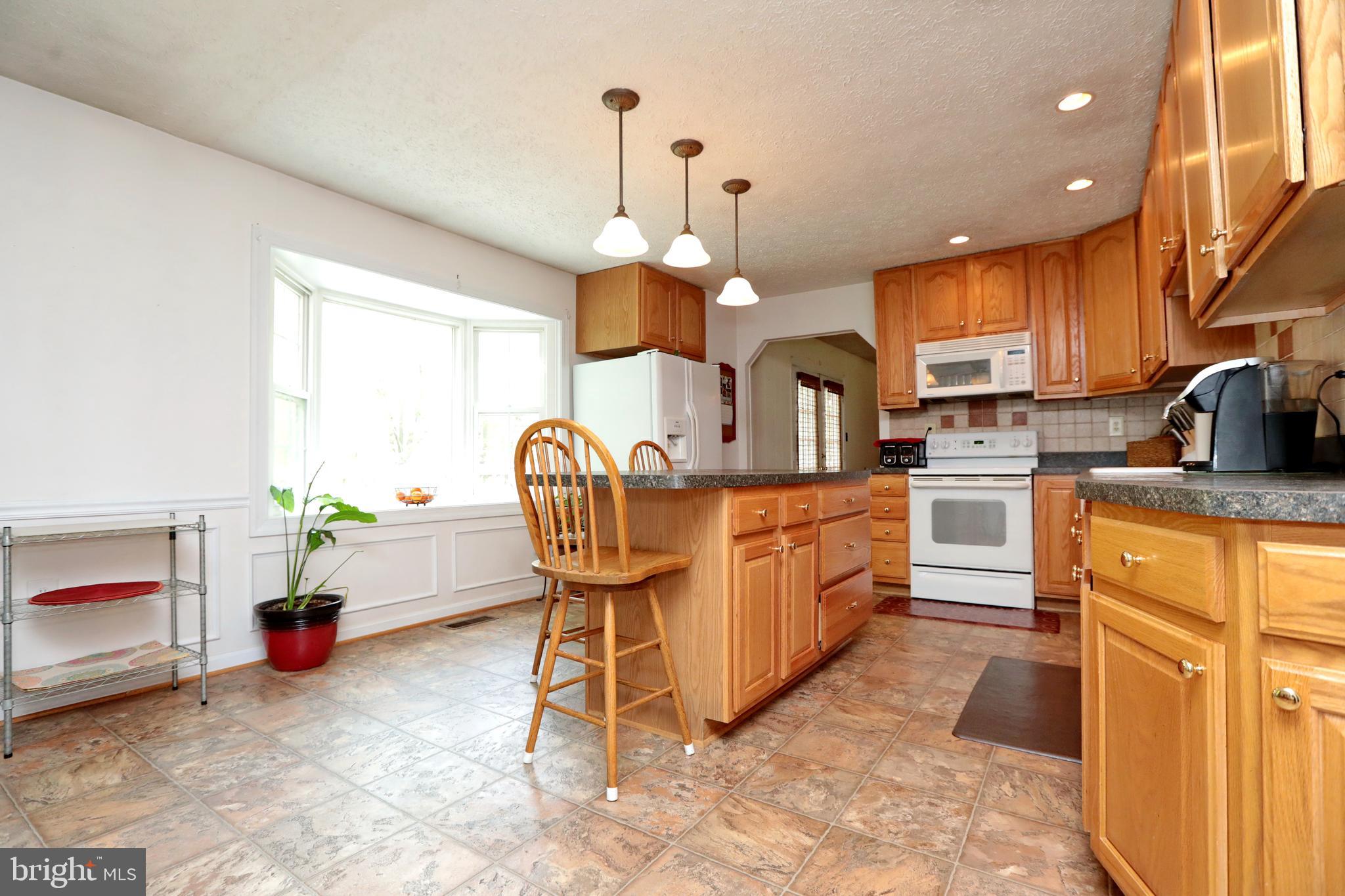8865 Lowell Road Pomfret, MD 20675 - Photo 21 of 46 Kitchen