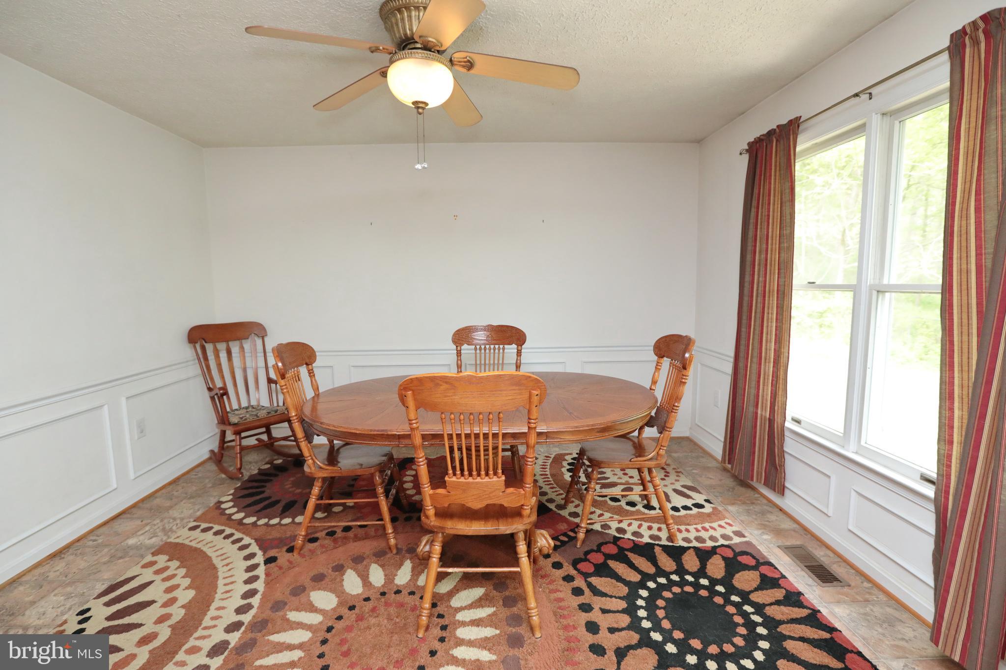 8865 Lowell Road Pomfret, MD 20675 - Photo 27 of 46 Eating Area