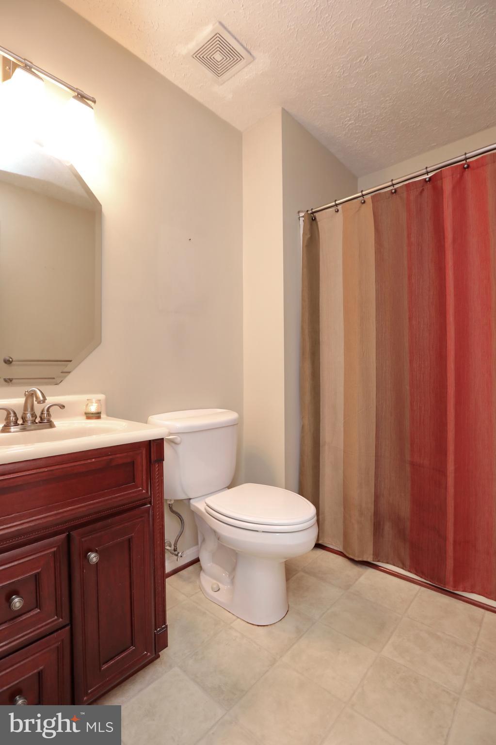 8865 Lowell Road Pomfret, MD 20675 - Photo 39 of 46 Bathroom 2