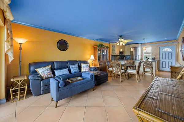 $189,000 | 600 Northeast 2nd Street, Unit 304, Dania Beach, FL 33004