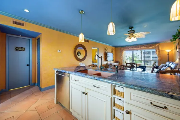 $189,000 | 600 Northeast 2nd Street, Unit 304, Dania Beach, FL 33004