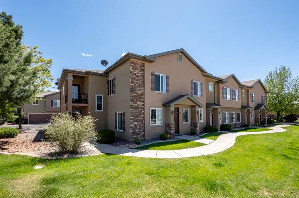 $290,000 | 1177 Northfield Road, Unit 26, Cedar City, UT 84721