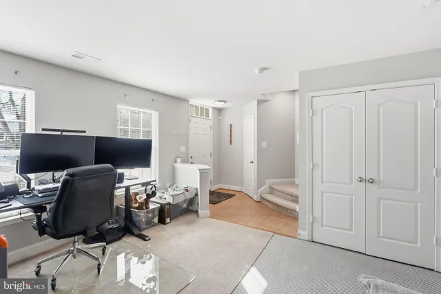 $450,000 | 5027 Potomac Highlands Circle, Triangle, VA 22172