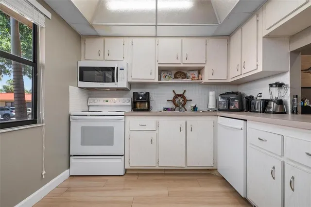 $249,000 | 4108 La Costa Cove, Bradenton, FL 34210