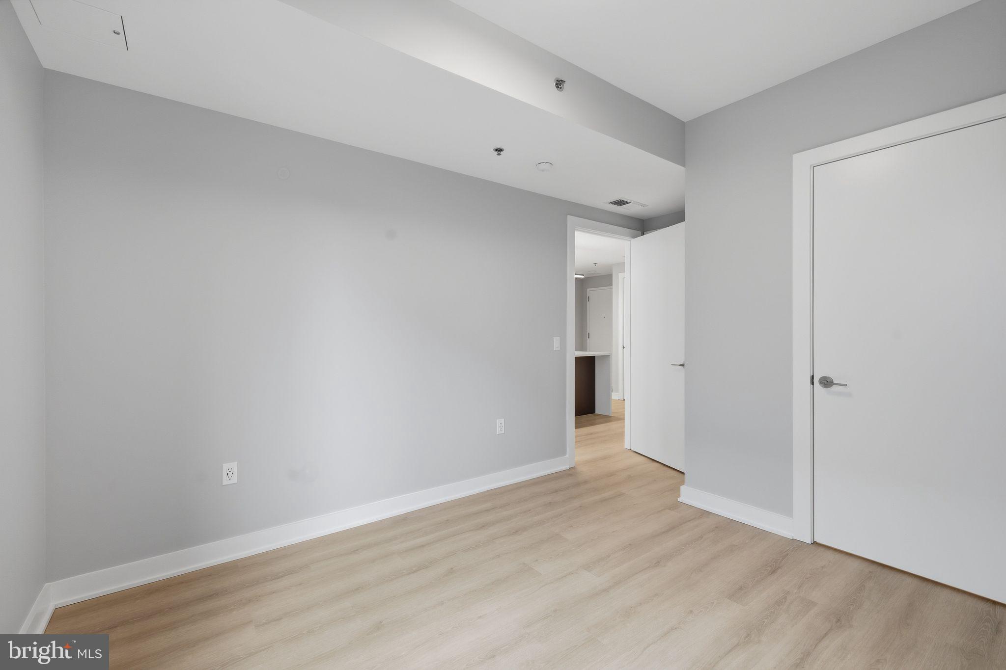 950 3rd Street Northwest, Unit 907 Washington, DC 20001 - Photo 29 of 34 a view of an empty room