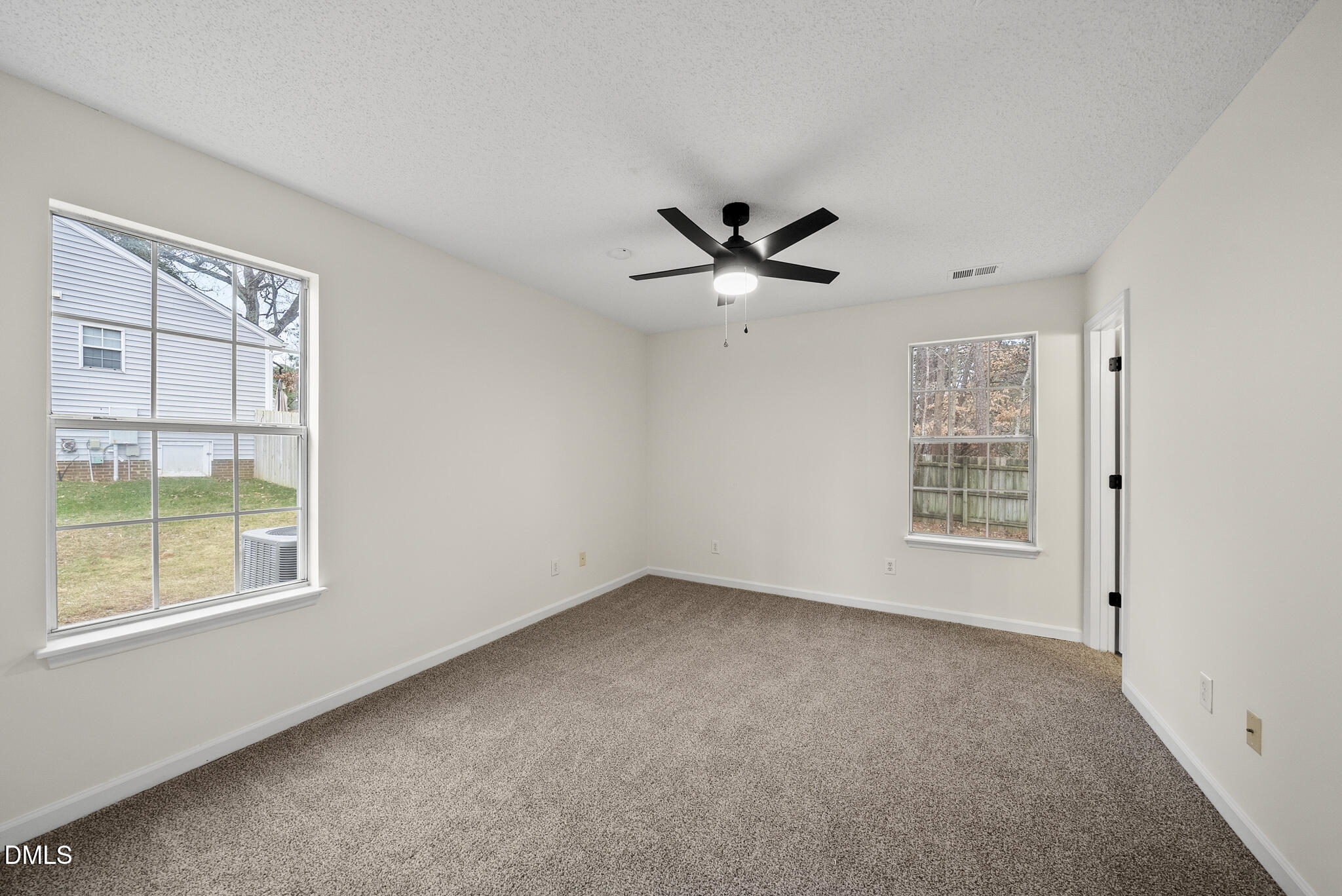 5705 Bashford Crest Lane Raleigh, NC 27606 - Photo 10 of 17 Primary Bedroom