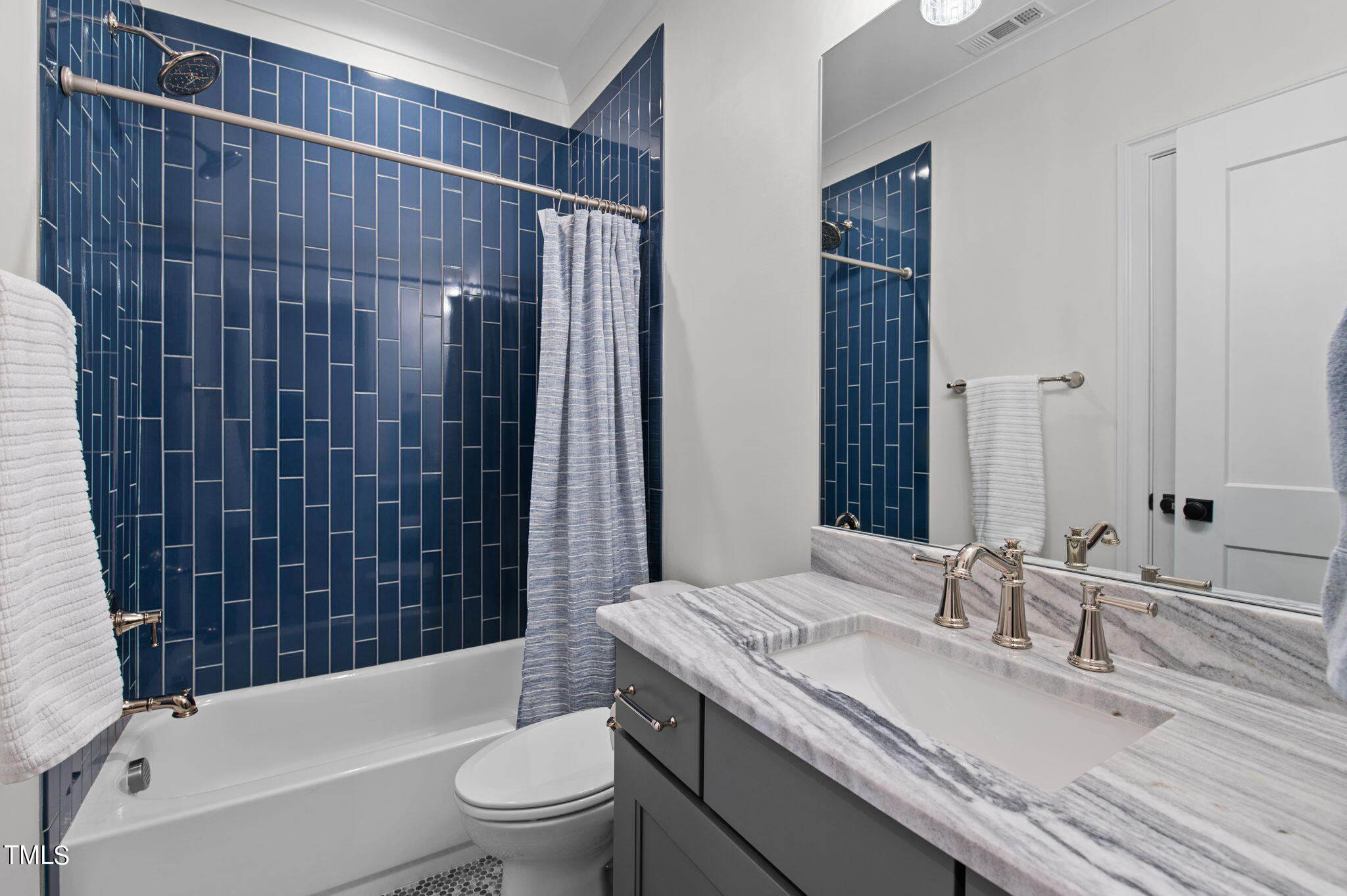 4402 Pitt Street Raleigh, NC 27609 - Photo 43 of 62 59-web-or-mls-DSC_9401