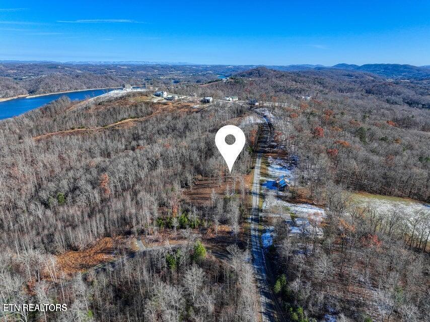 34 Hickory Point Lane Maynardville, TN 37807 - Photo 11 of 18 20250619180932702524000000-o
