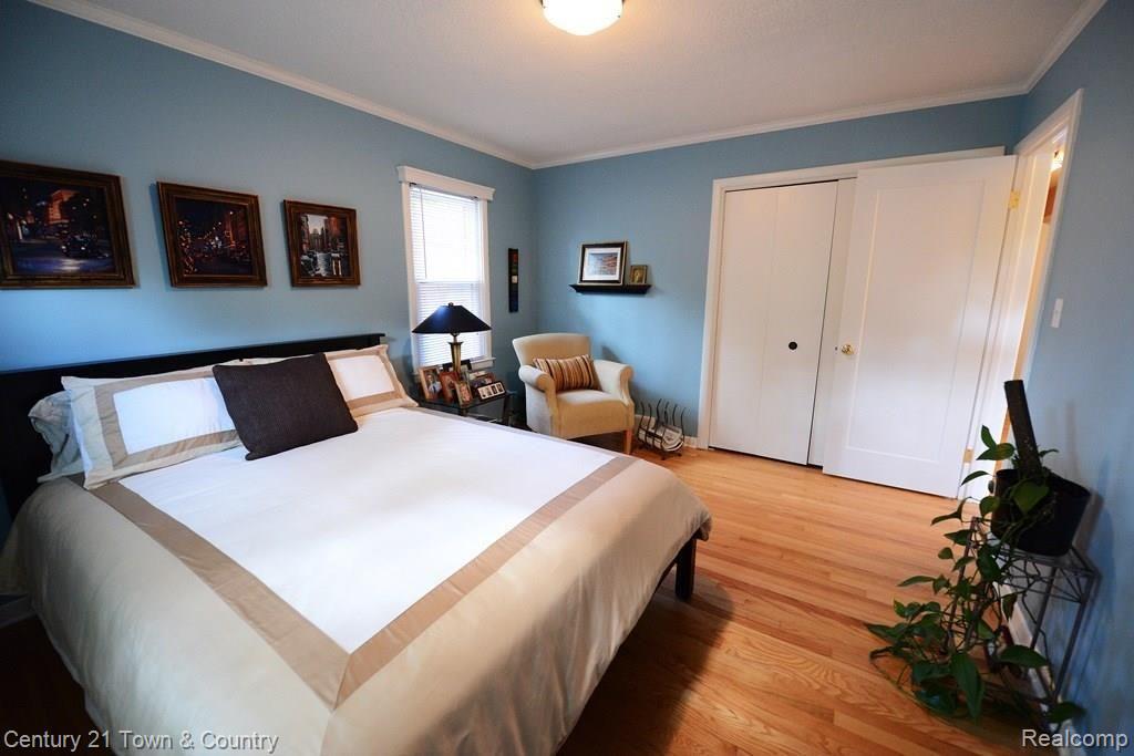 4408 Amherst Road Royal Oak, MI 48073 - Photo 18 of 51 First Floor Bedroom 2b.jpg